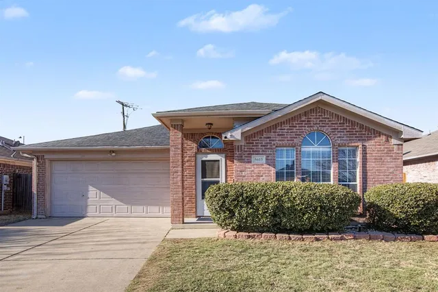 $310,000 | 5603 Alicante Drive, Arlington, TX 76017