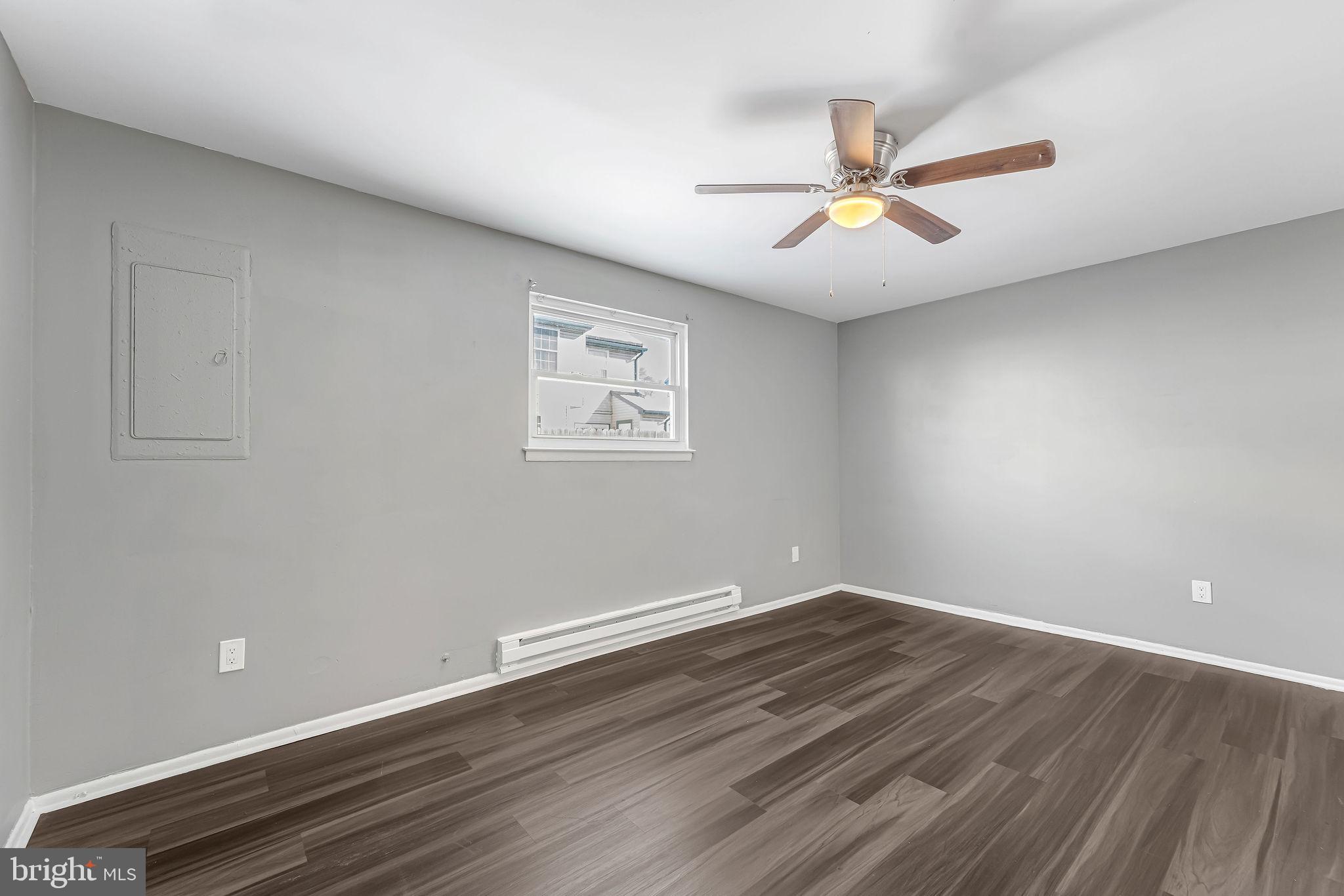 51 Noble Road Sicklerville, NJ 08081 - Photo 16 of 33