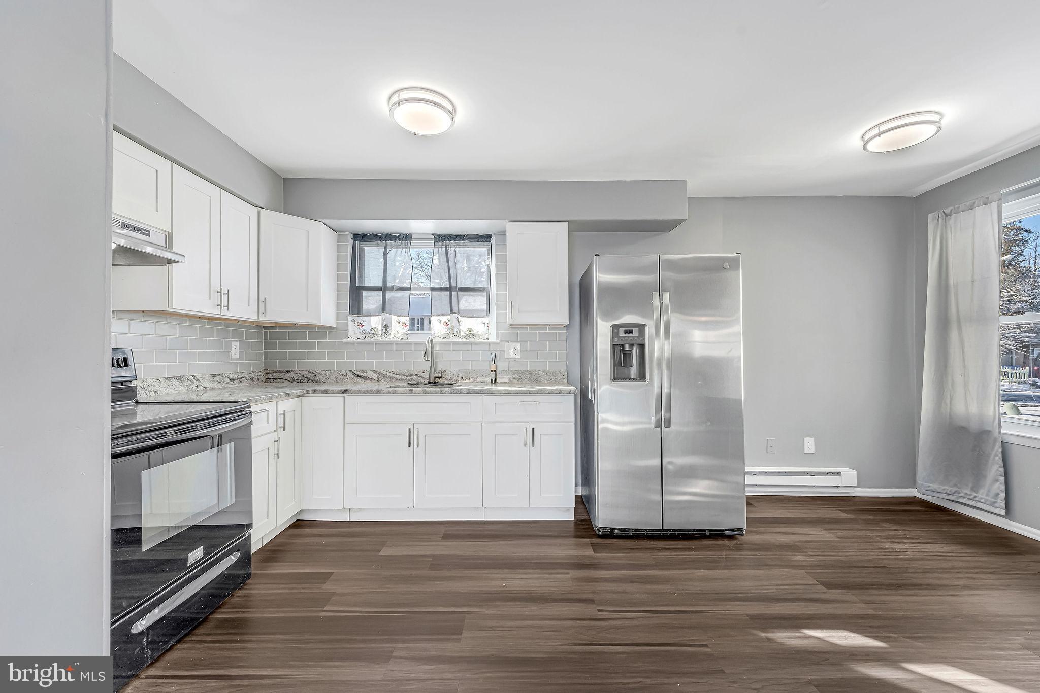 51 Noble Road Sicklerville, NJ 08081 - Photo 7 of 33