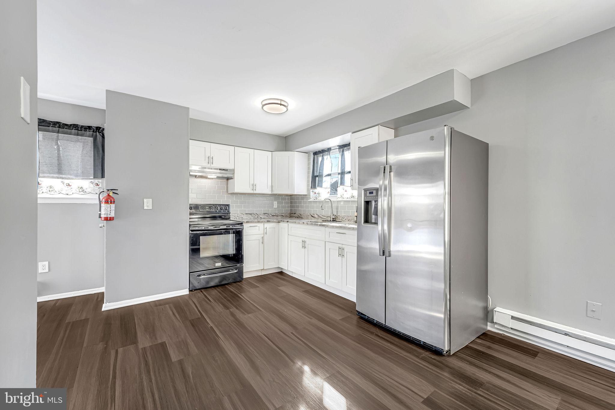 51 Noble Road Sicklerville, NJ 08081 - Photo 8 of 33