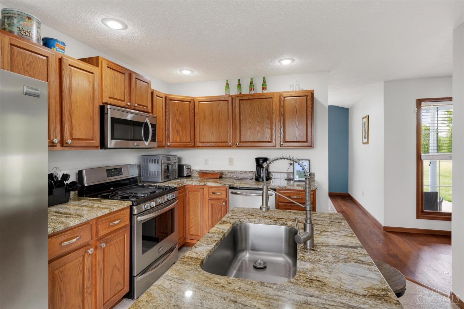 9070 Grimsley Road Leesburg, OH 45135 - Photo 13 of 41