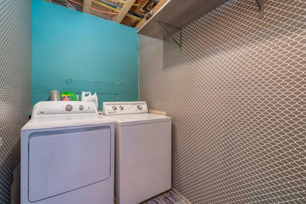 $314,900 | 220 Cole Court, Mankato, MN 56001