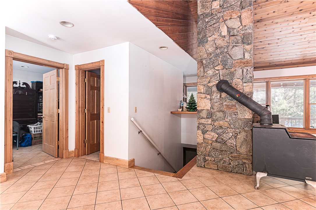 2 Thatt Way Hopkinton, RI 02804 - Photo 19 of 39