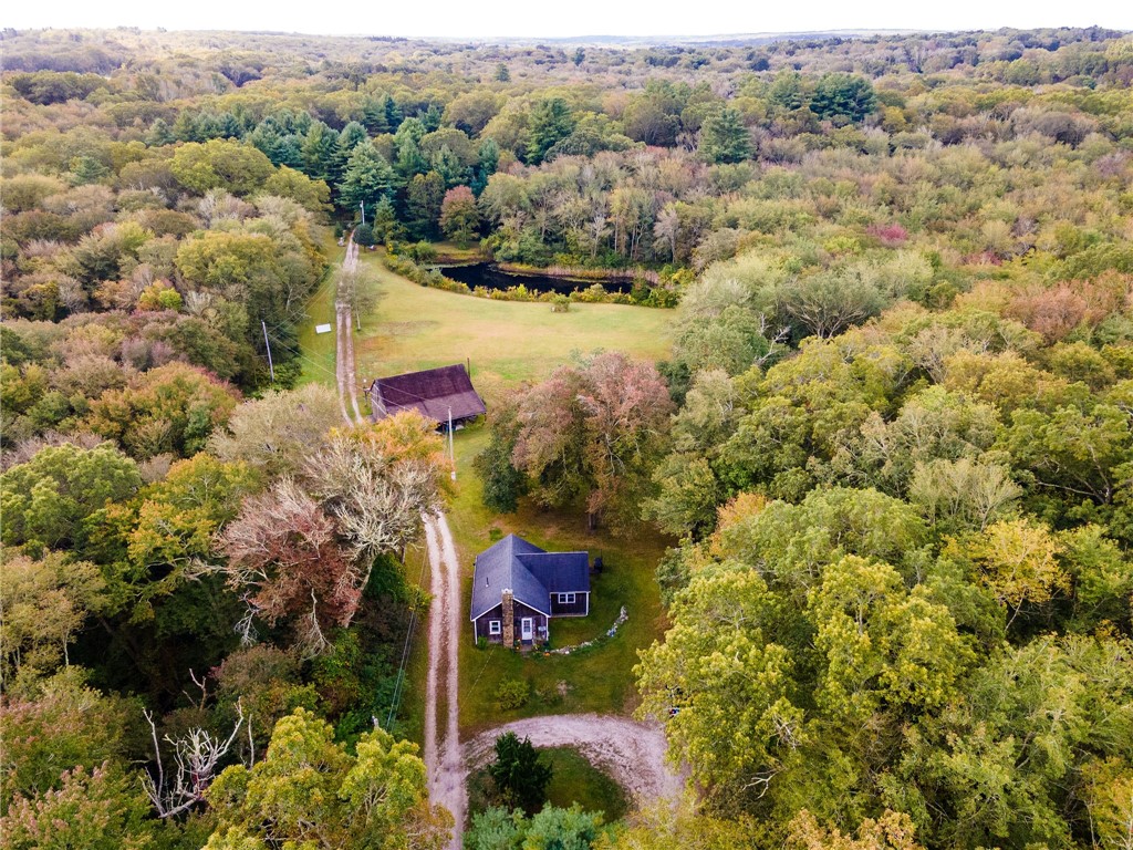 2 Thatt Way Hopkinton, RI 02804 - Photo 2 of 14