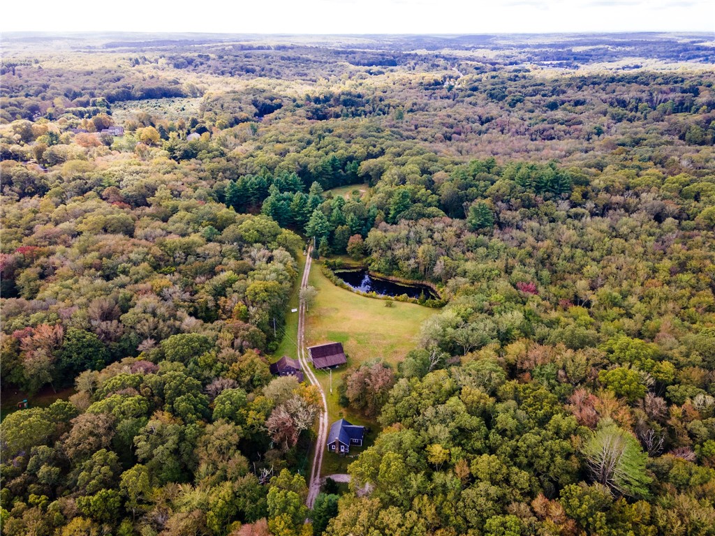 2 Thatt Way Hopkinton, RI 02804 - Photo 4 of 14