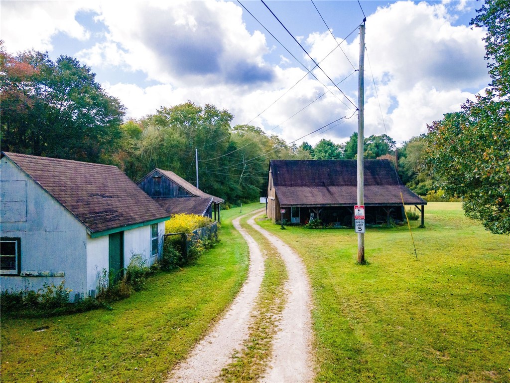 2 Thatt Way Hopkinton, RI 02804 - Photo 7 of 14