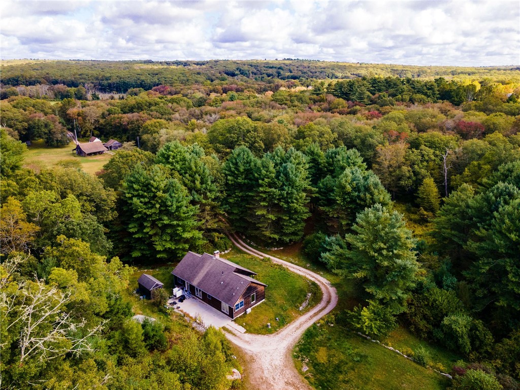 2 Thatt Way Hopkinton, RI 02804 - Photo 9 of 14