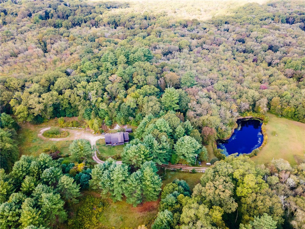 2 Thatt Way Hopkinton, RI 02804 - Photo 9 of 39