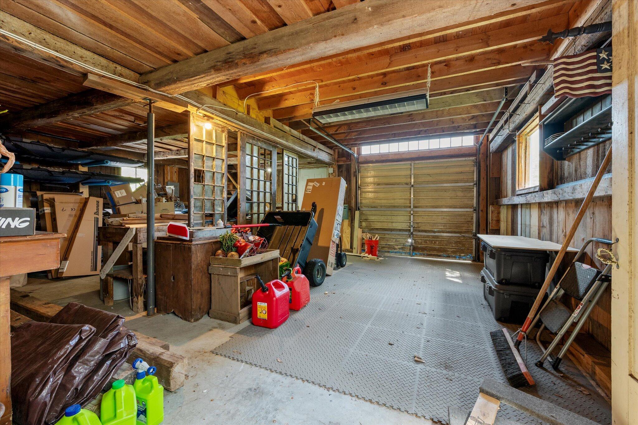 2103 Highway 1 Sullivan, ME 04664 - Photo 42 of 49 Barn