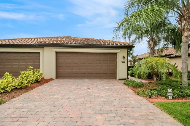$4,500 | 20230 Tesoro Drive, Venice, FL 34293