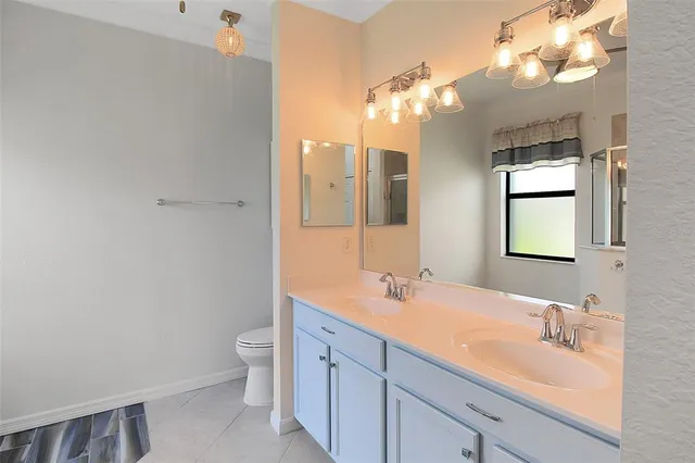 $4,500 | 20230 Tesoro Drive, Venice, FL 34293