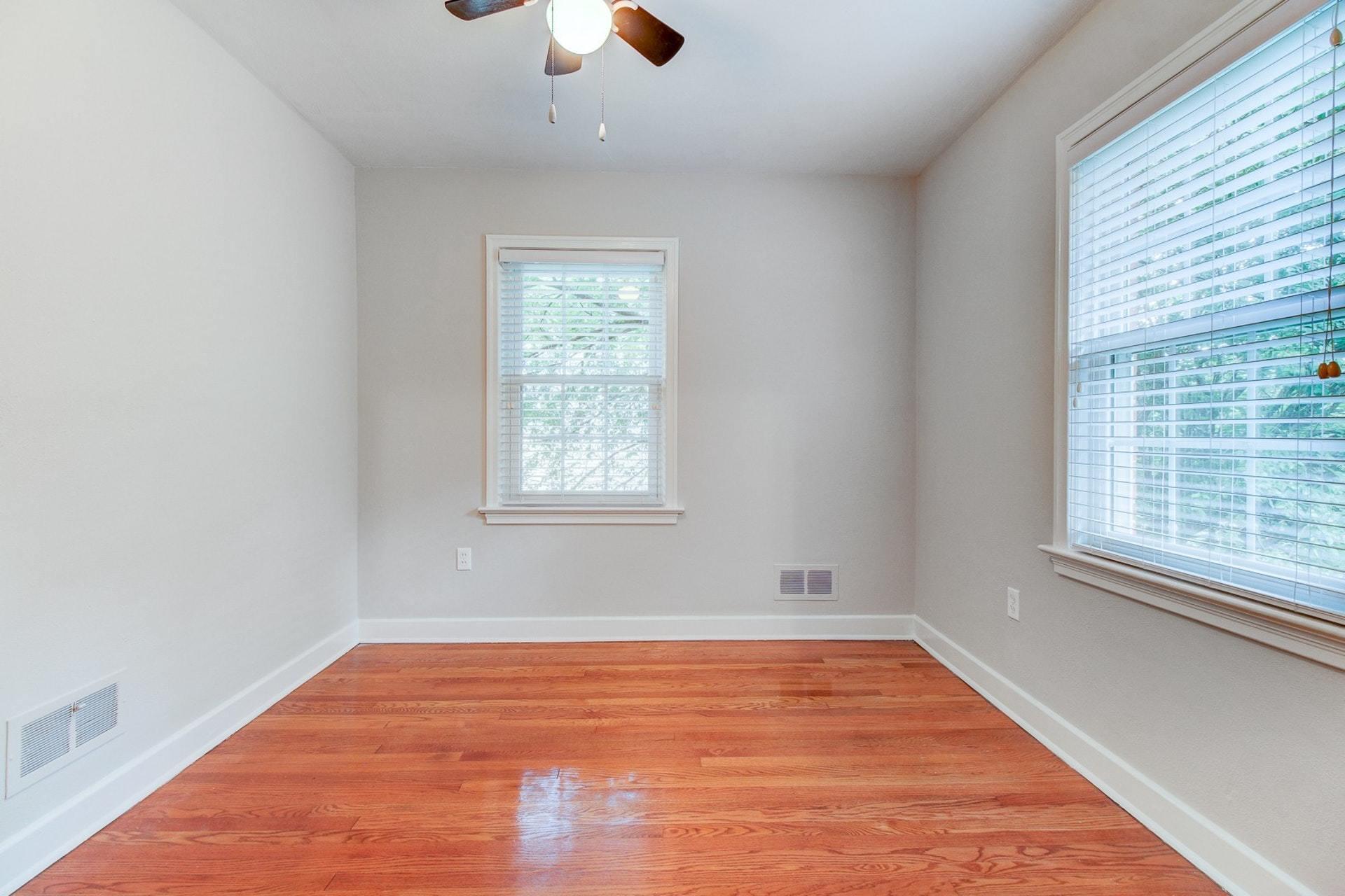 1932 Avon Road Southwest Roanoke, VA 24015 - Photo 22 of 38 022-286601-1932 Avon Road Southwest 22_6