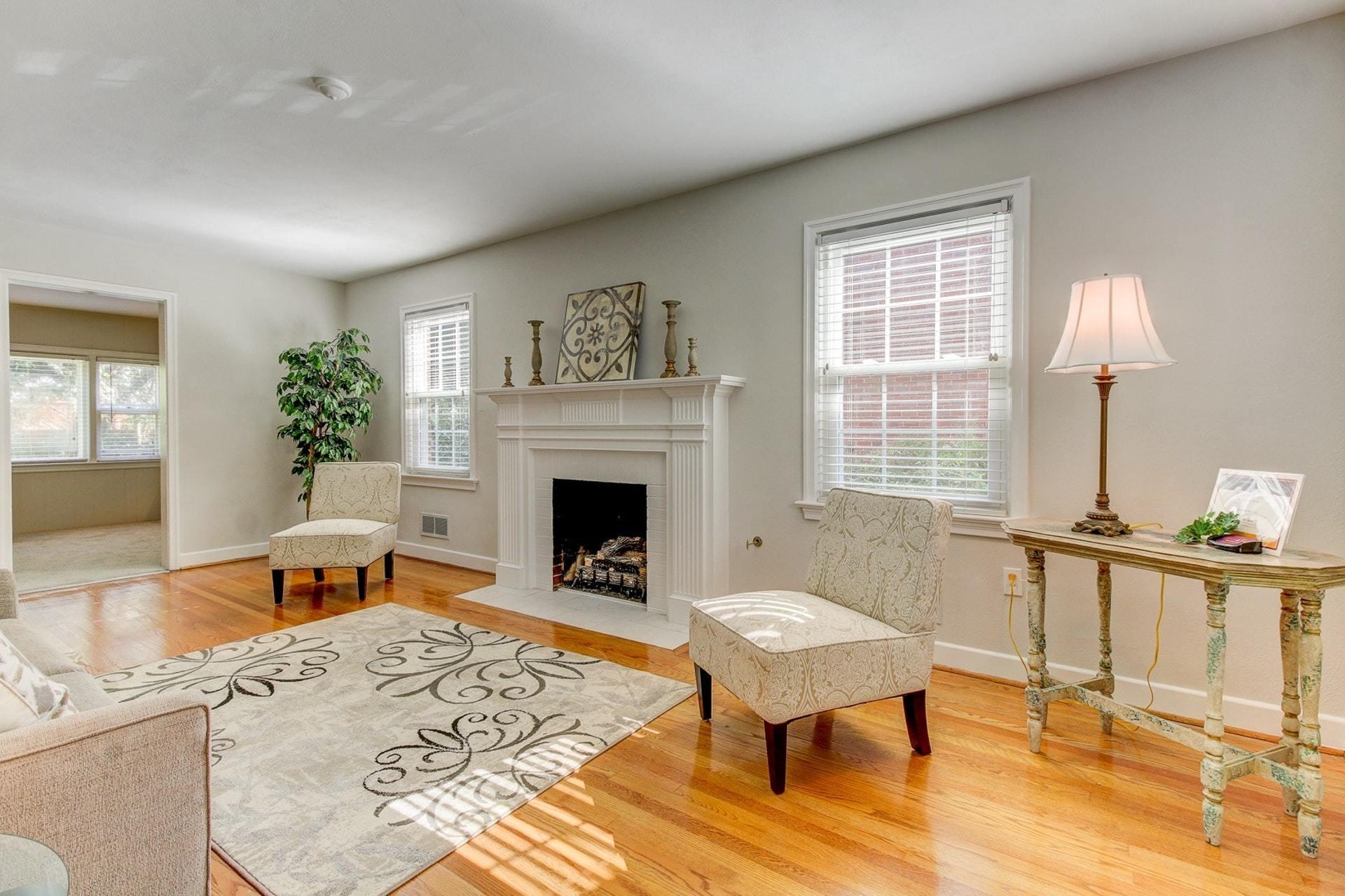 1932 Avon Road Southwest Roanoke, VA 24015 - Photo 5 of 38 005-286601-1932 Avon Road Southwest 5_68