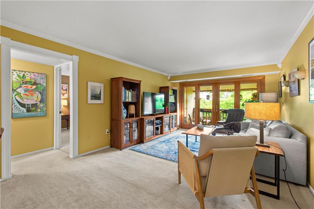 2034 Swallow Hill Road, Unit 307 Pittsburgh, PA 15220 - Photo 3 of 25