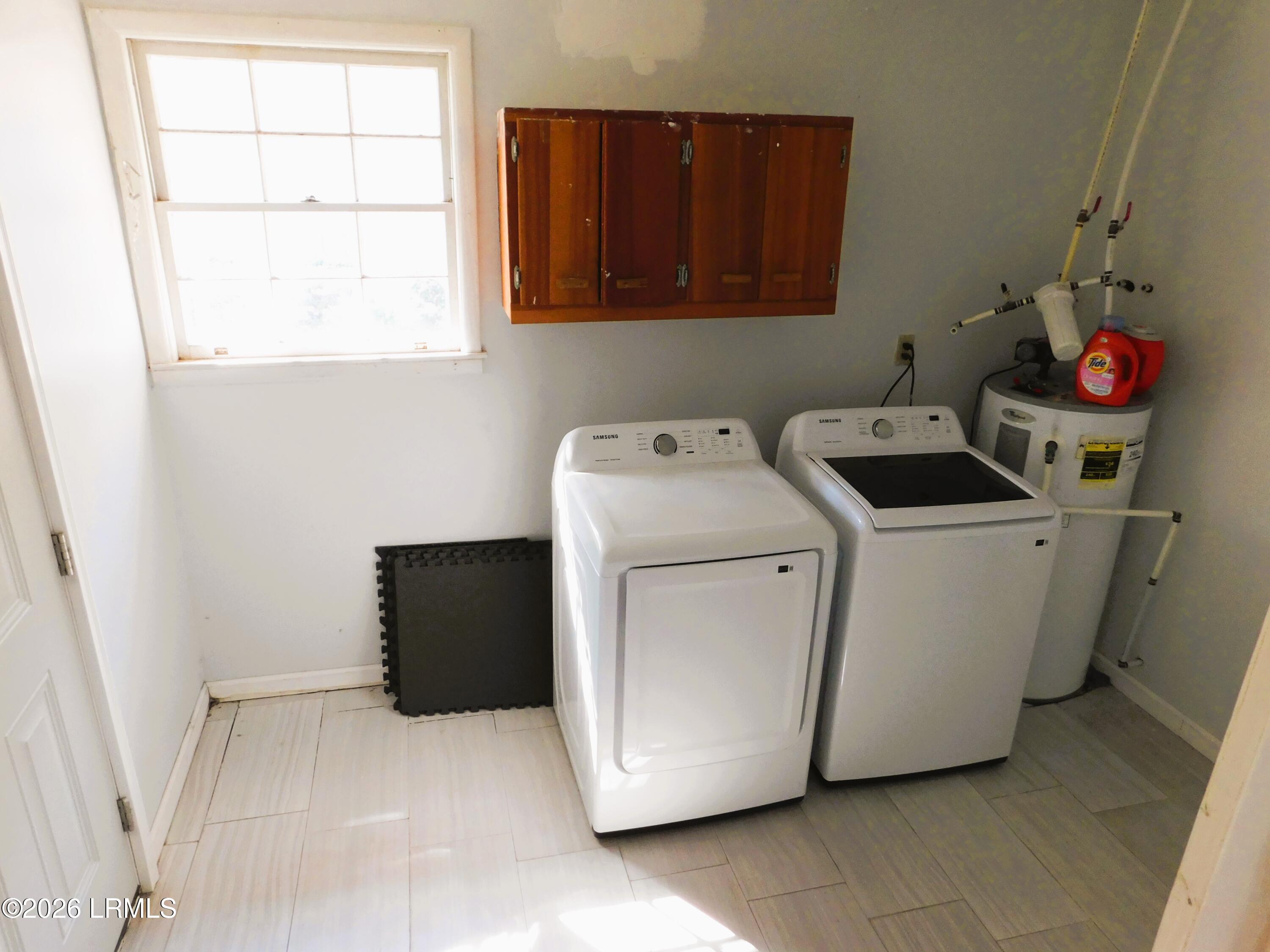103 Stuart Town Road Beaufort, SC 29902 - Photo 11 of 38 11 - Utility Room