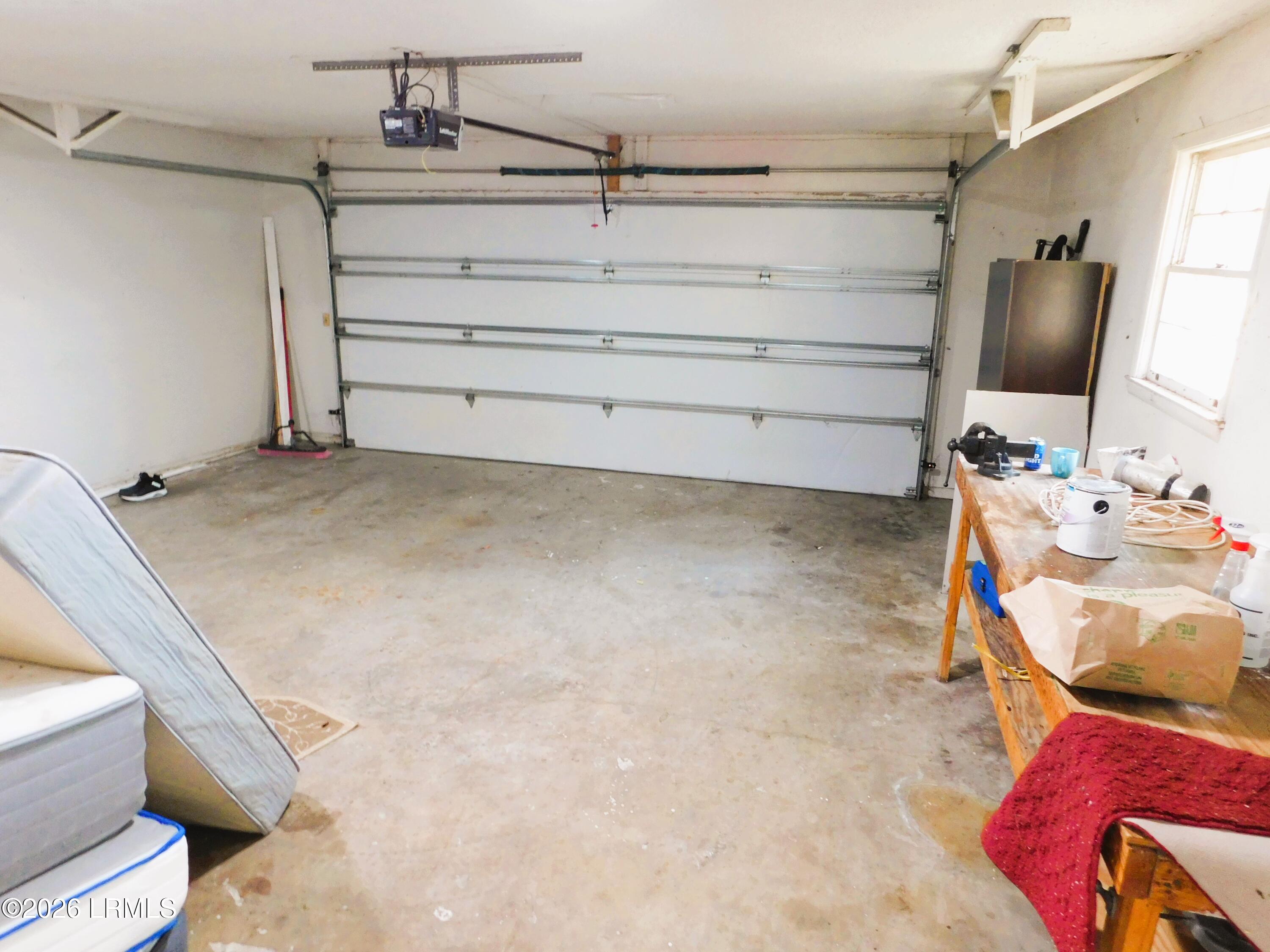 103 Stuart Town Road Beaufort, SC 29902 - Photo 13 of 38 13 - Garage