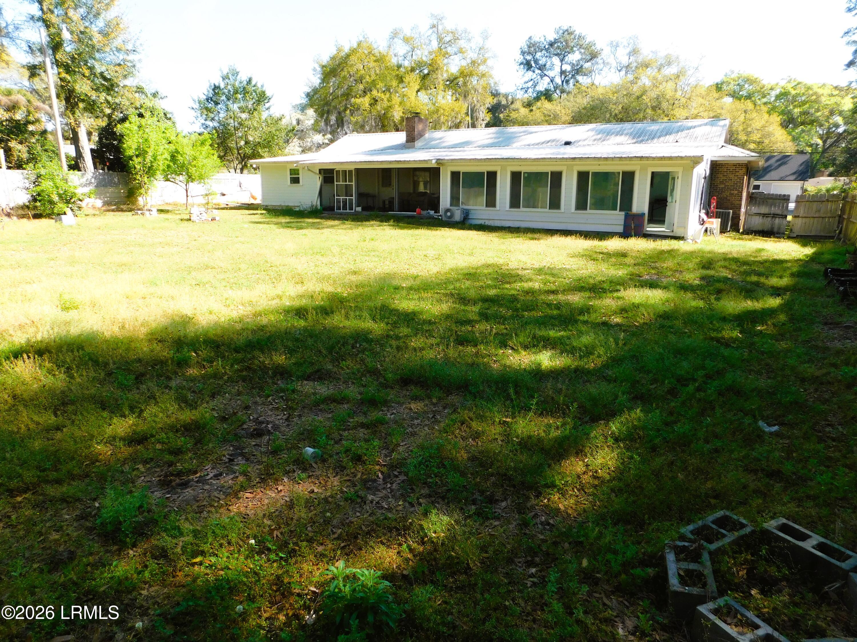 103 Stuart Town Road Beaufort, SC 29902 - Photo 16 of 38 16 - Back of Home