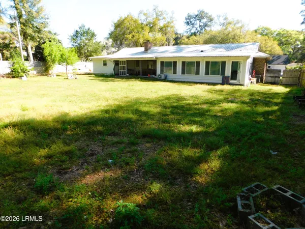 $3,000 | 103 Stuart Town Road, Beaufort, SC 29902