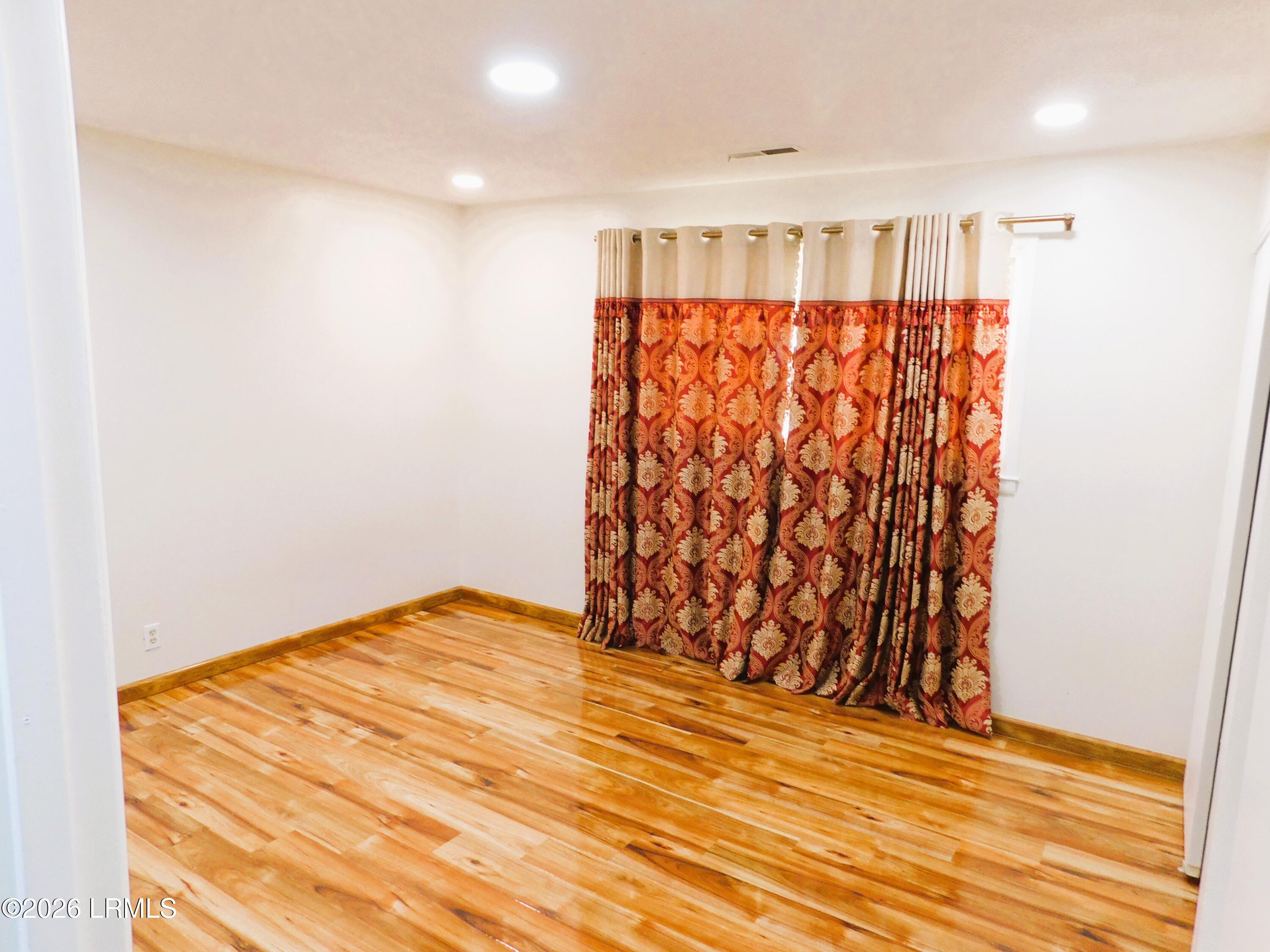 103 Stuart Town Road Beaufort, SC 29902 - Photo 25 of 38 24 - Bedroom 2