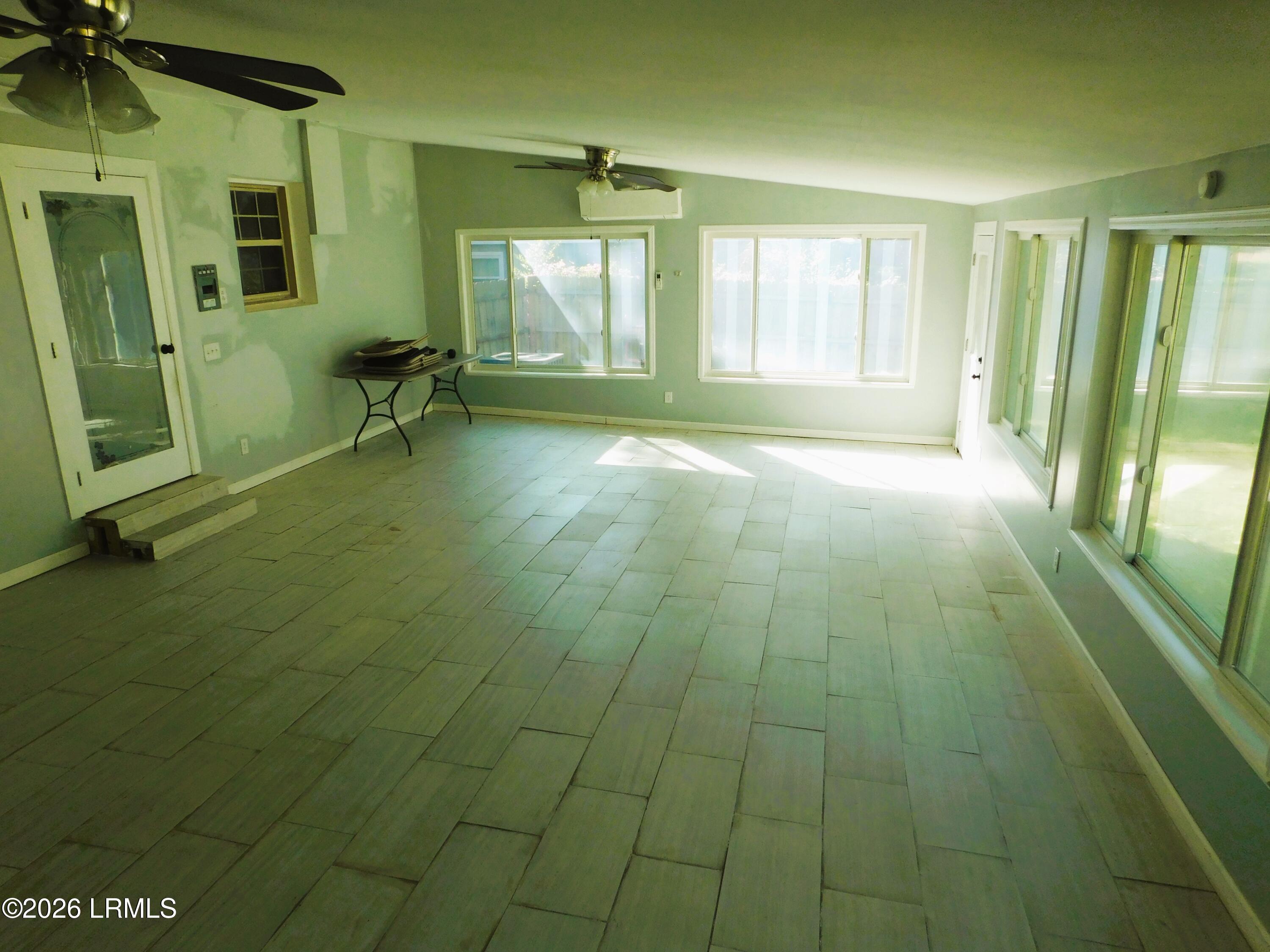 103 Stuart Town Road Beaufort, SC 29902 - Photo 36 of 44 31 - Carolina Room