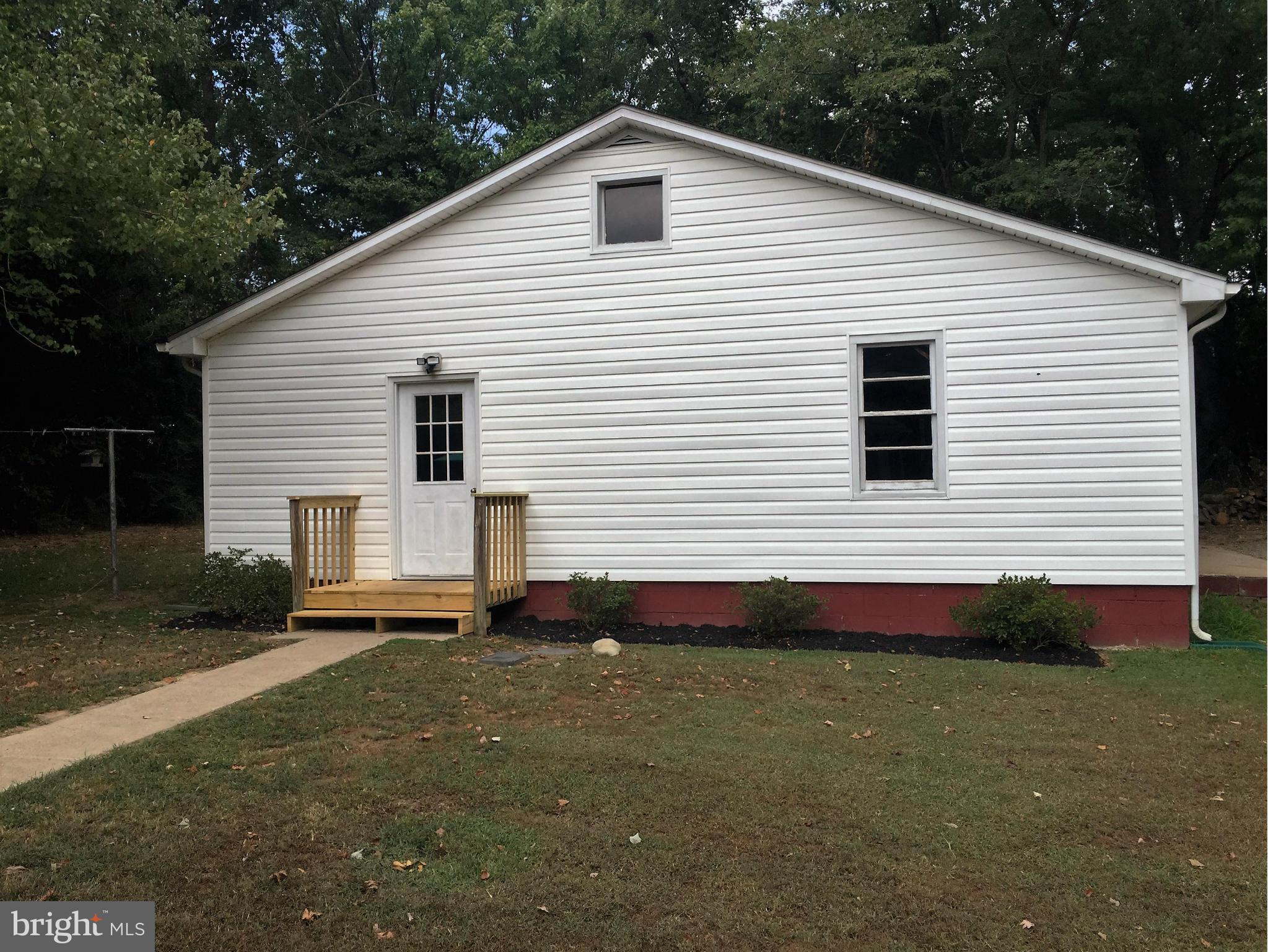 16515 Ridge Road King George, VA 22485 - Photo 21 of 25 Exterior (Rear)