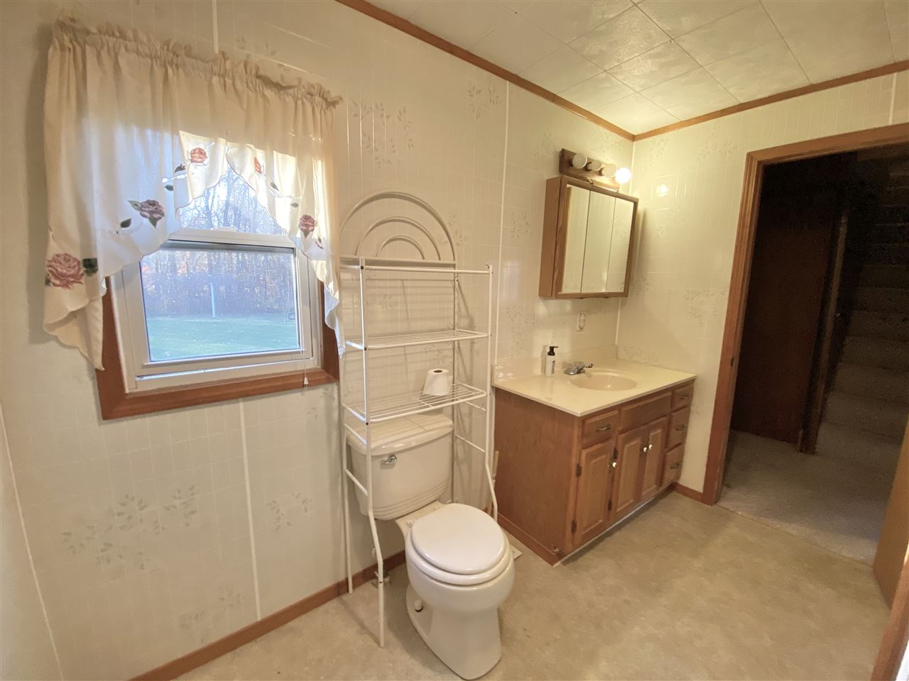 1834 Leland Road Ovid, MI 48866 - Photo 15 of 30 50028939-14.JPG