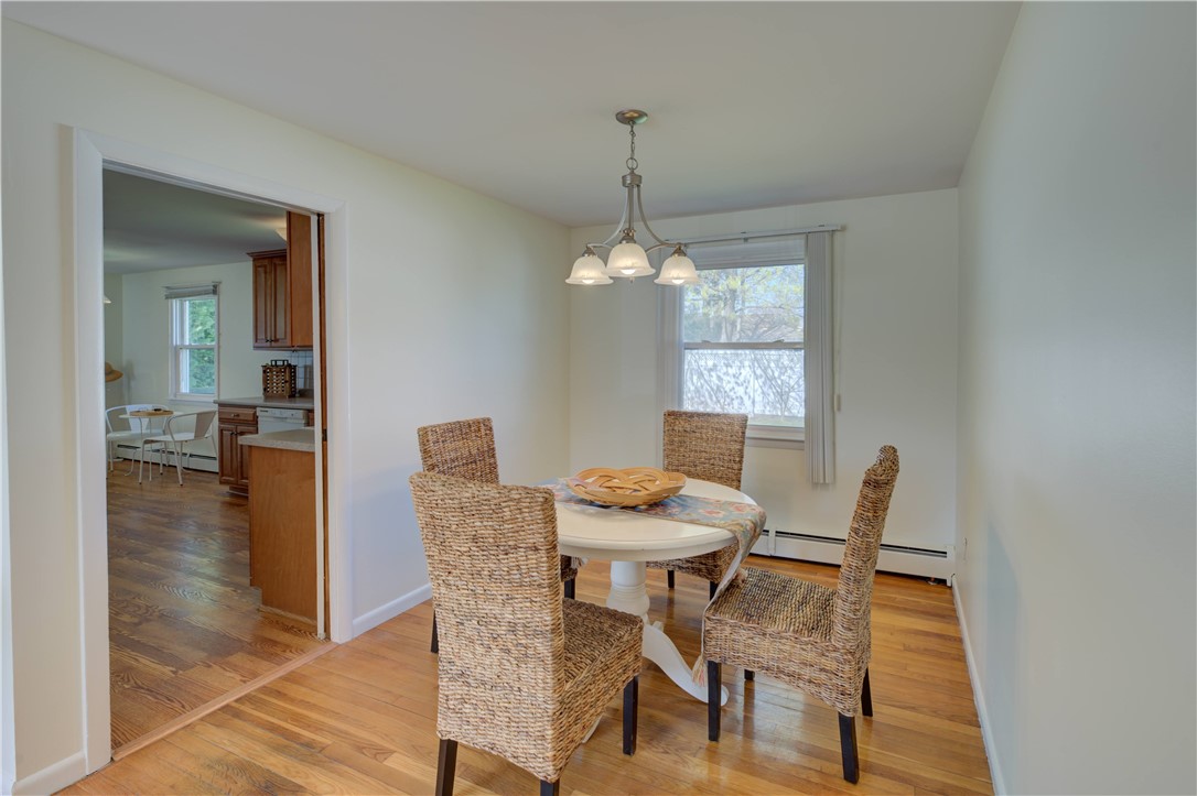 17 Riley Drive East Providence, RI 02915 - Photo 11 of 41