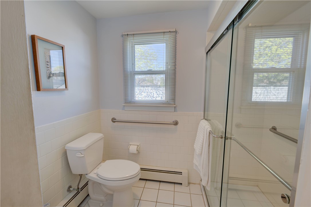 17 Riley Drive East Providence, RI 02915 - Photo 22 of 41