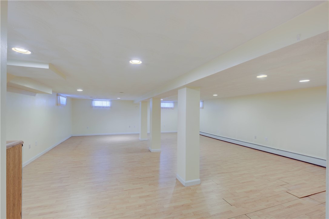 17 Riley Drive East Providence, RI 02915 - Photo 29 of 41