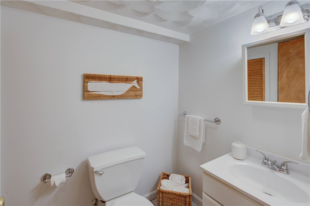 17 Riley Drive East Providence, RI 02915 - Photo 32 of 41