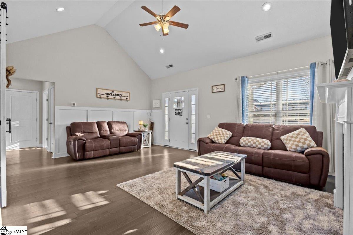 1403 Dunn Road Anderson, SC 29625 - Photo 5 of 33