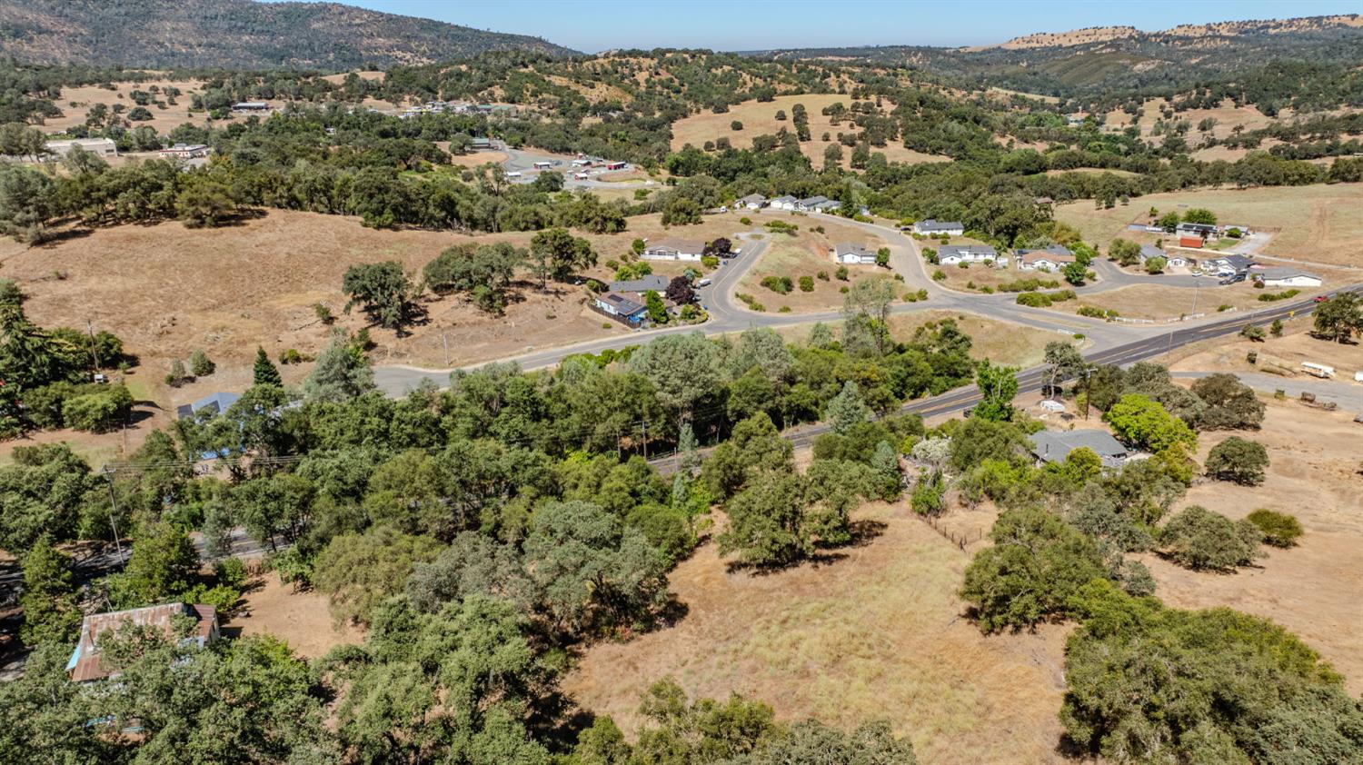 640 Gold Strike Road San Andreas, CA 95249 - Photo 7 of 8 Gallery Image 7