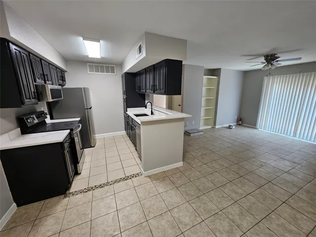 $98,000 | 12955 Woodforest Boulevard, Unit 63, Houston, TX 77015