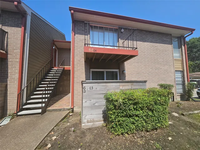 $98,000 | 12955 Woodforest Boulevard, Unit 63, Houston, TX 77015