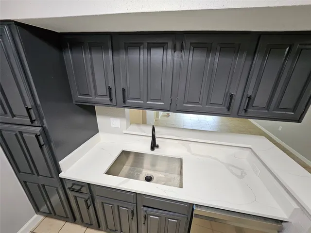 $98,000 | 12955 Woodforest Boulevard, Unit 63, Houston, TX 77015