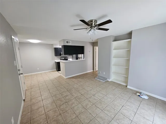 $98,000 | 12955 Woodforest Boulevard, Unit 63, Houston, TX 77015