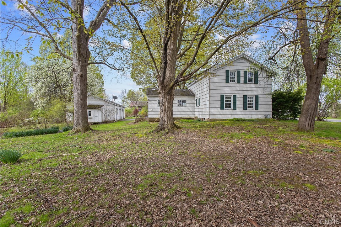 8198 Soule Road Clay, NY 13090 - Photo 4 of 28 Back of Home
