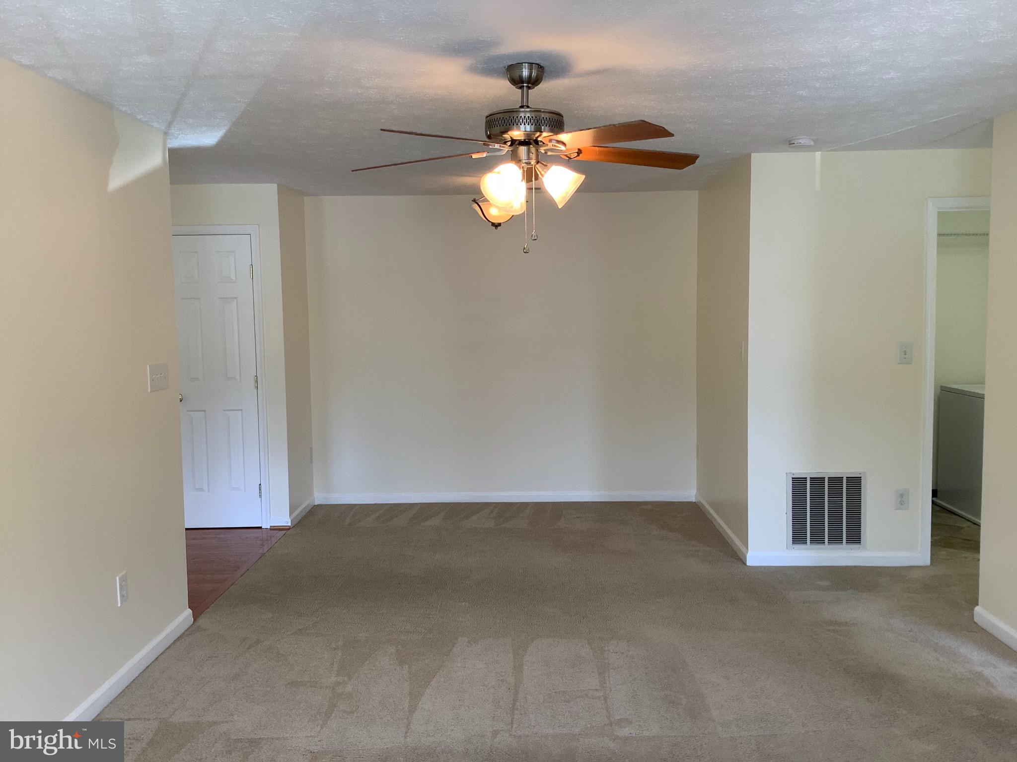 692 Winding Stream Way, Unit 204 Odenton, MD 21113 - Photo 4 of 17 Dining Area