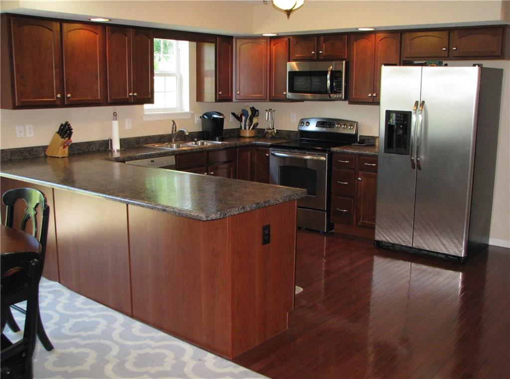 806 Marko Farms Road Irwin, PA 15642 - Photo 8 of 25 Gallery Image 8