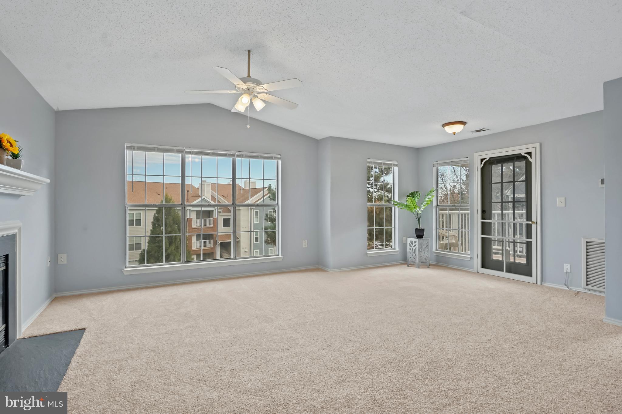 20951 Timber Ridge Terrace, Unit 303 Ashburn, VA 20147 - Photo 12 of 22 Gallery Image 12