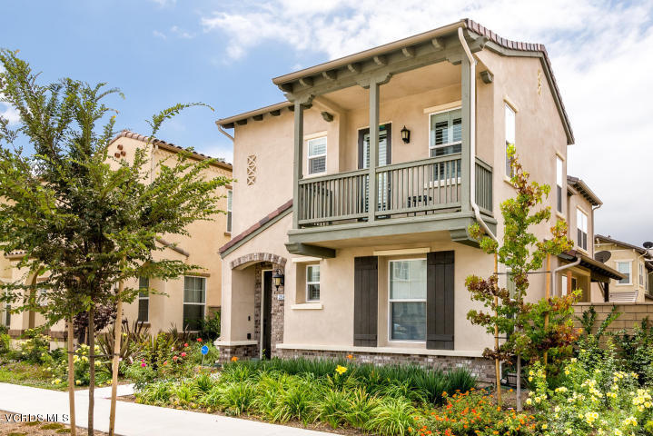 254 Stonegate Road Camarillo, CA 93010 - Photo 1 of 26 254 1