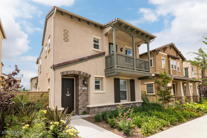 254 Stonegate Road Camarillo, CA 93010 - Photo 2 of 26 254 2