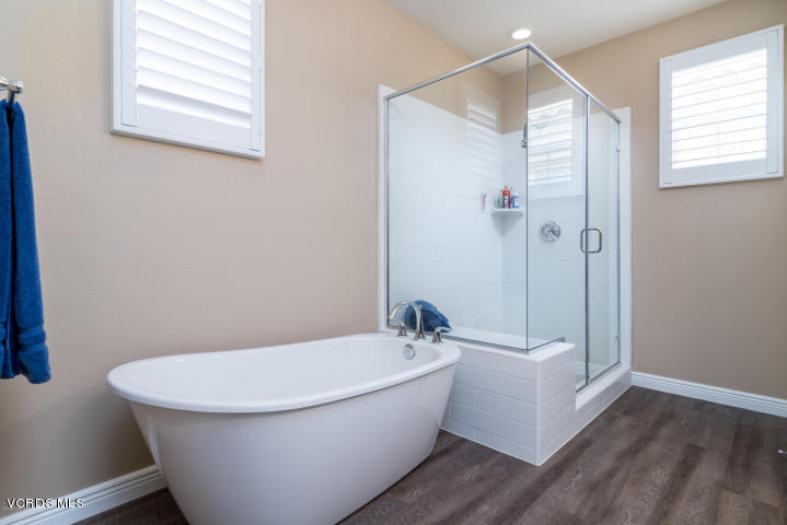 254 Stonegate Road Camarillo, CA 93010 - Photo 20 of 26 254 20