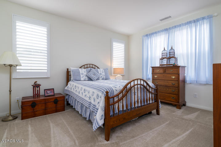254 Stonegate Road Camarillo, CA 93010 - Photo 21 of 26 254 21