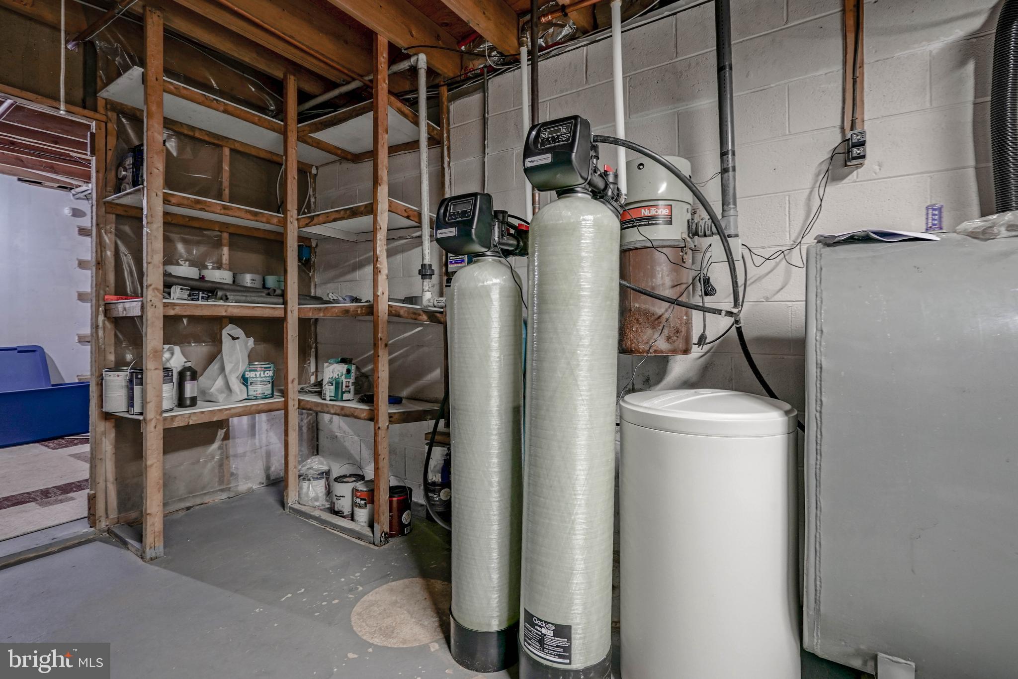 750 Moss Mill Road Hammonton, NJ 08037 - Photo 38 of 57 a utility room with dryer and washer