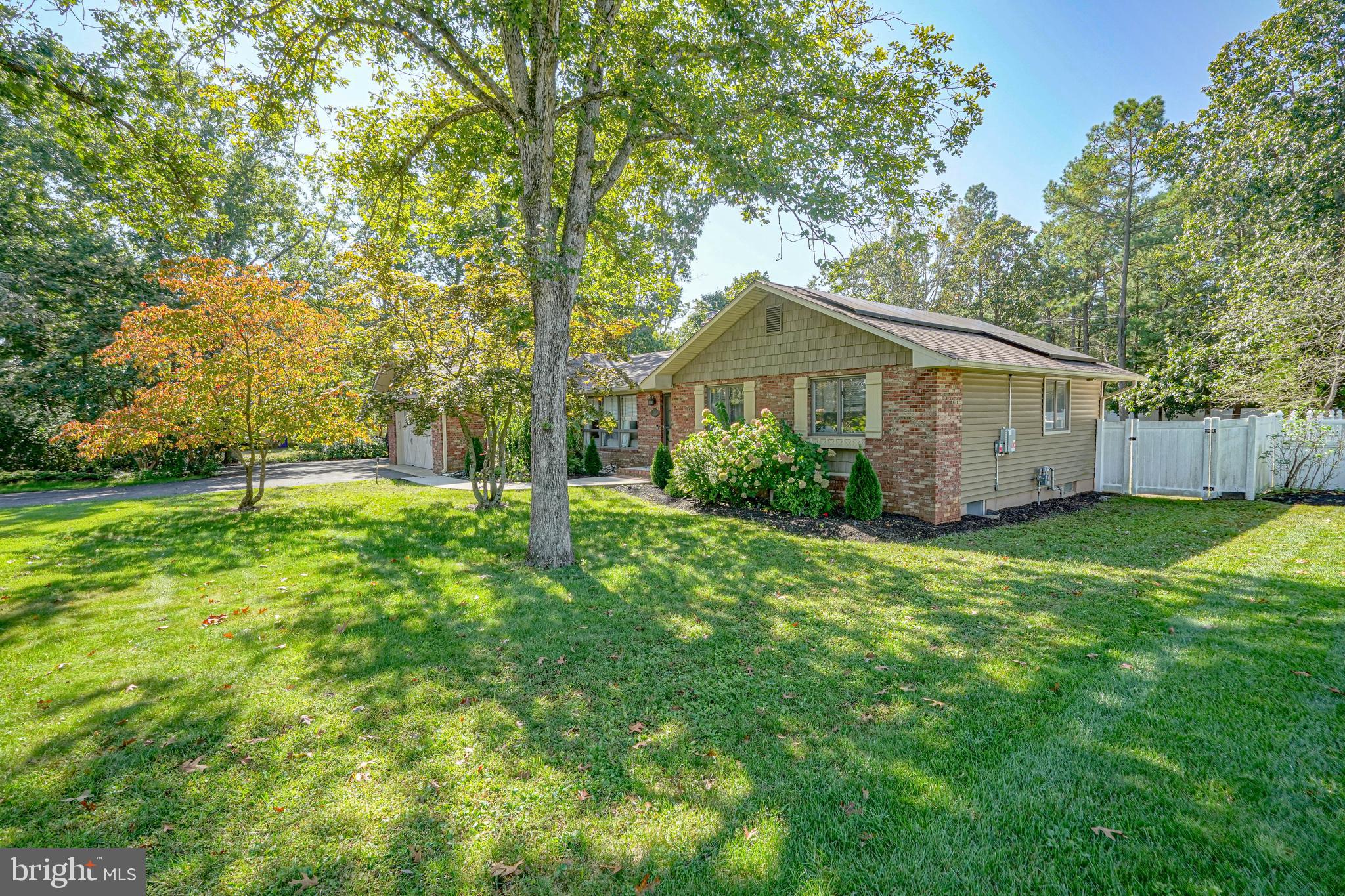 750 Moss Mill Road Hammonton, NJ 08037 - Photo 5 of 57 a view of a house with backyard and garden