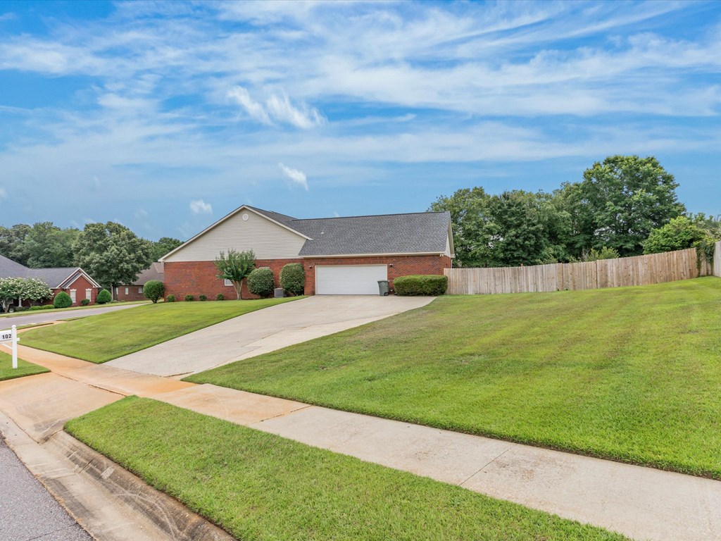 102 Commonwealth Court Enterprise, AL 36330 - Photo 43 of 46