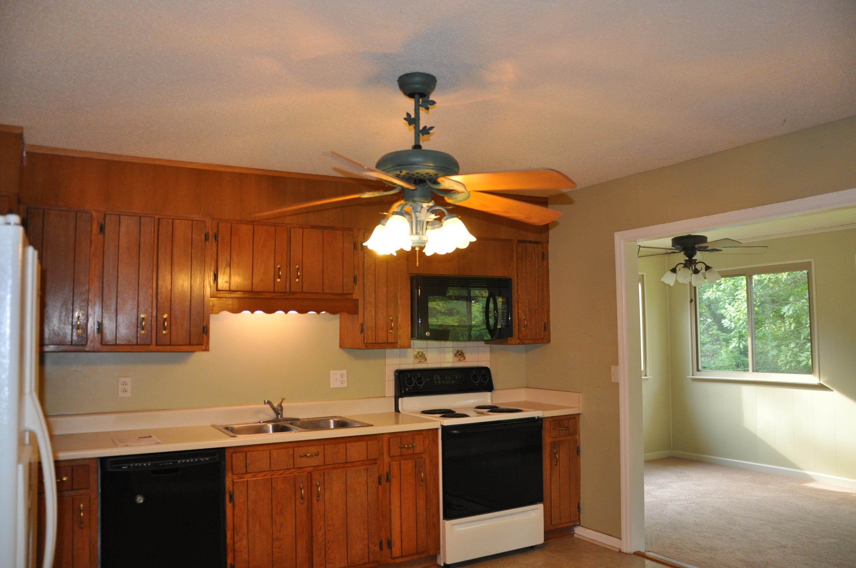 622 Timber Ridge Drive Hixson, TN 37343 - Photo 8 of 21 DSC_0450