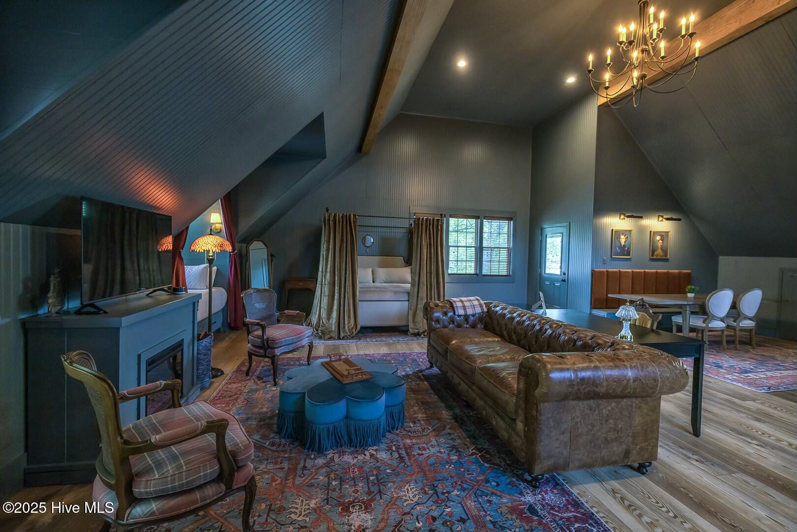 5 Queen Street, Unit B Wilmington, NC 28401 - Photo 4 of 27 tempImagepJMXHq