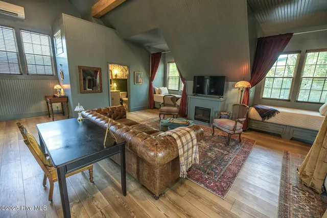 $1,750 | 5 Queen Street, Unit B, Wilmington, NC 28401